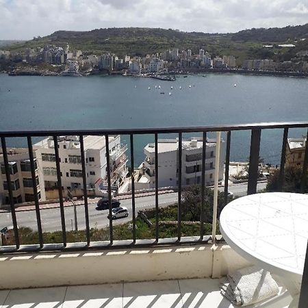Private Room In Wonderful Sea View Apartment St. Paul's Bay Dış mekan fotoğraf