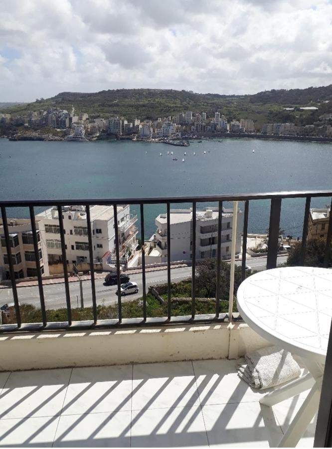 Private Room In Wonderful Sea View Apartment St. Paul's Bay Dış mekan fotoğraf